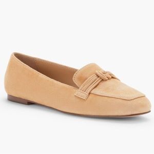 Cover shot is a copy pic. Talbots loafer. Used but in good condition.